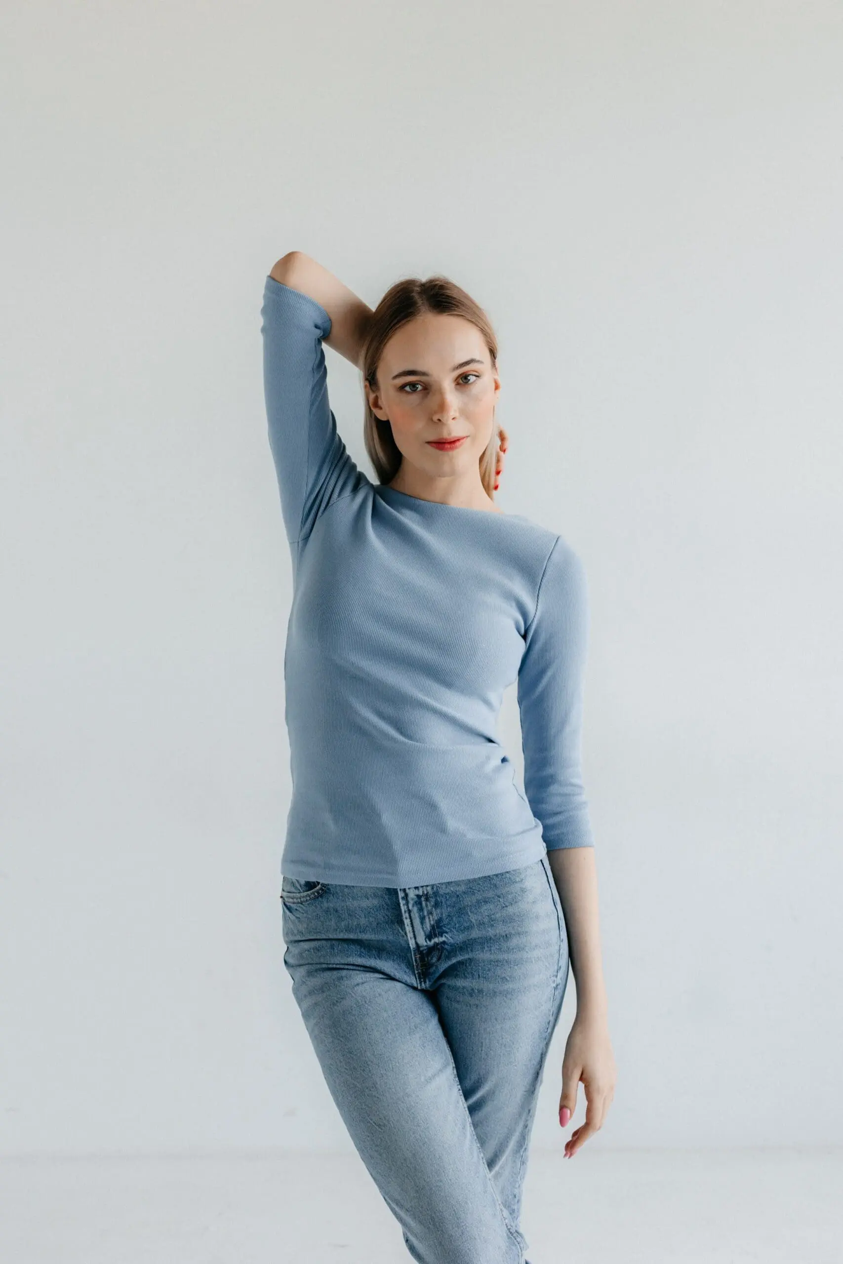 Bluzka z dekoltem na plecach | MALENE