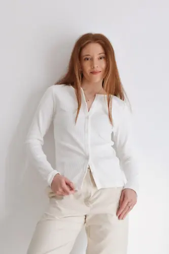 adrianna opięta bluzka na guziki anna watras (1)