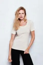 T-shirt z głębokim dekoltem | ELLINOR