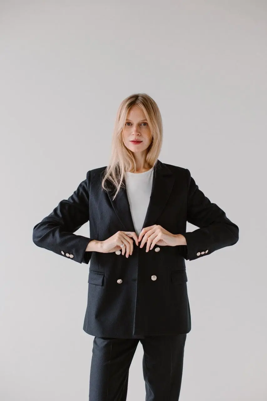 marynarka i spódnica z wełny merino