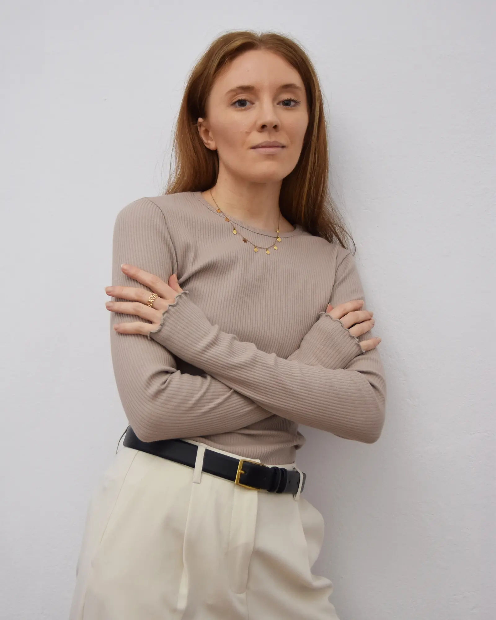 Bluzka longsleeve wykończona mereżką | VANESSA