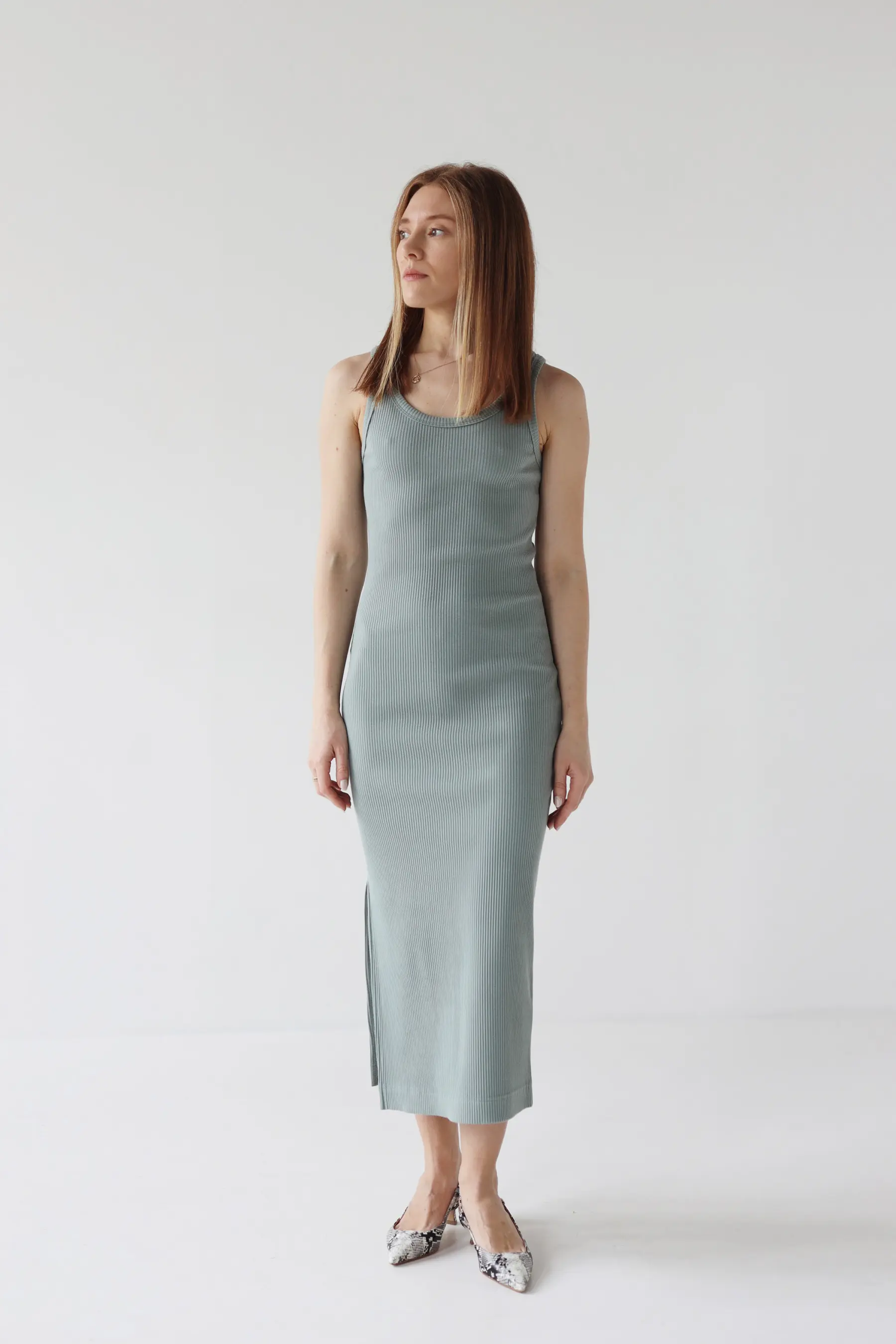 Sukienka midi na ramiączkach | ANJA