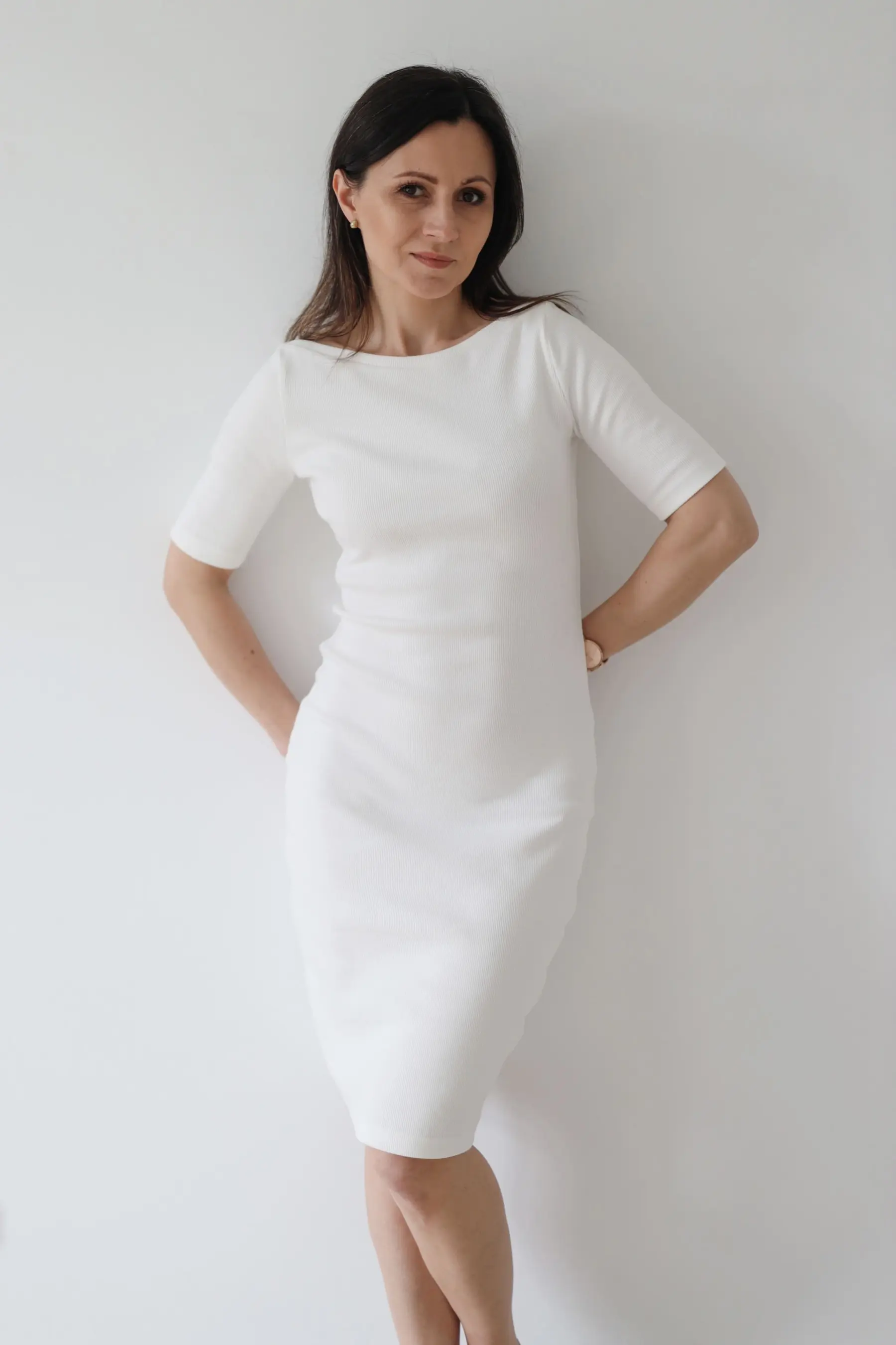 Sukienka z dekoltem typu boatneck | ELODIE