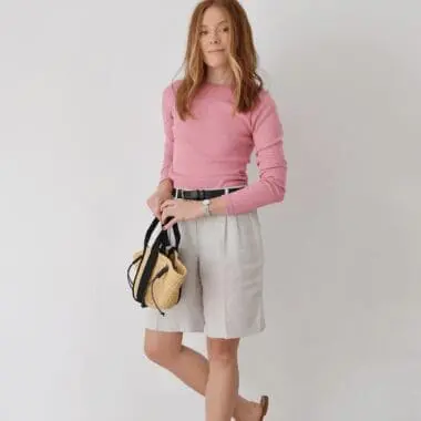 Okrycia wierzchnie na wiosnę – jak wybrać model, który naprawdę się nosi