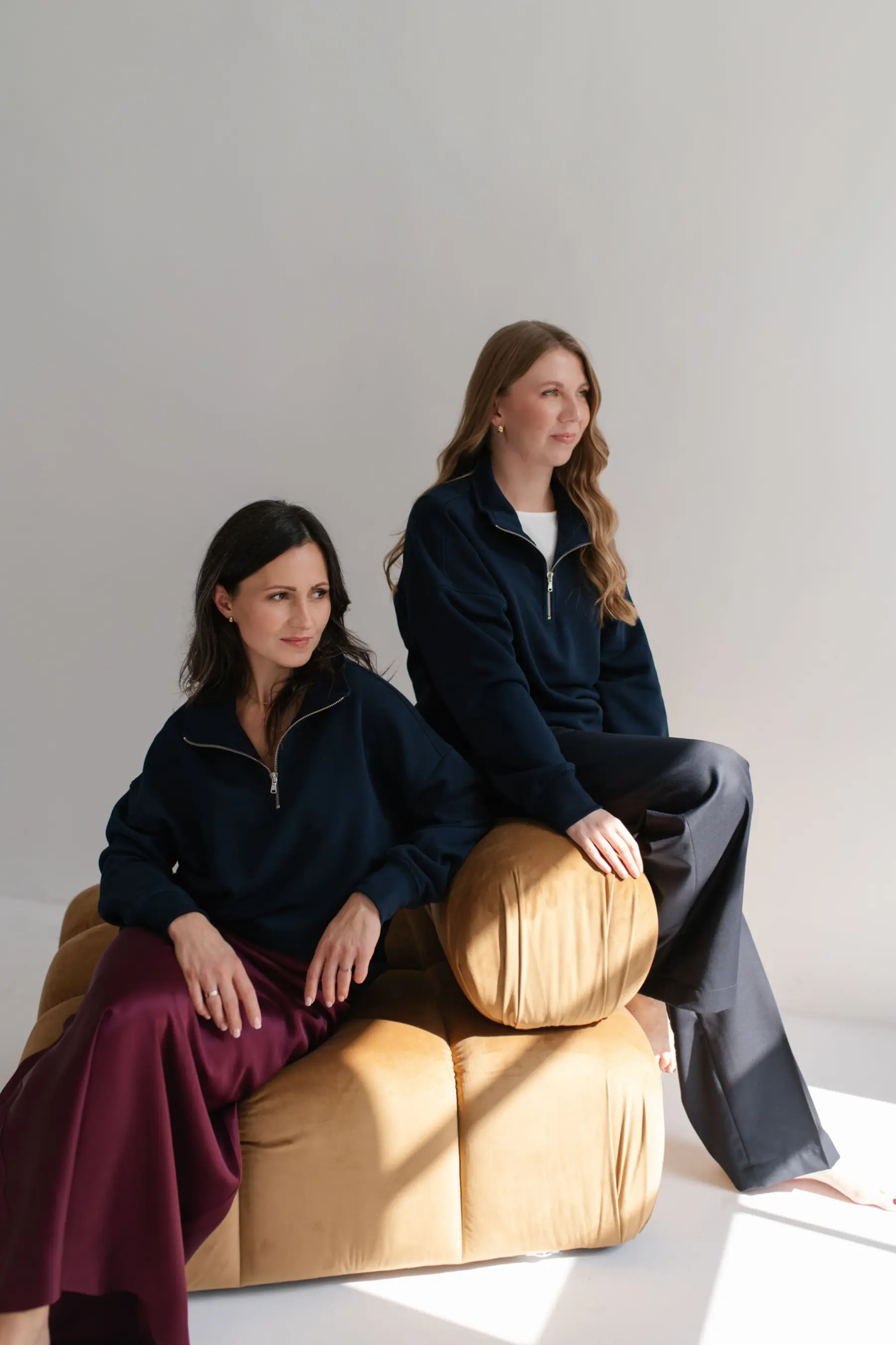 Bluza ze stójką na zamek | ADELE