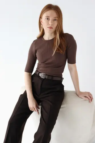 czekoladowa bluzka t-shirt anna watras (1)