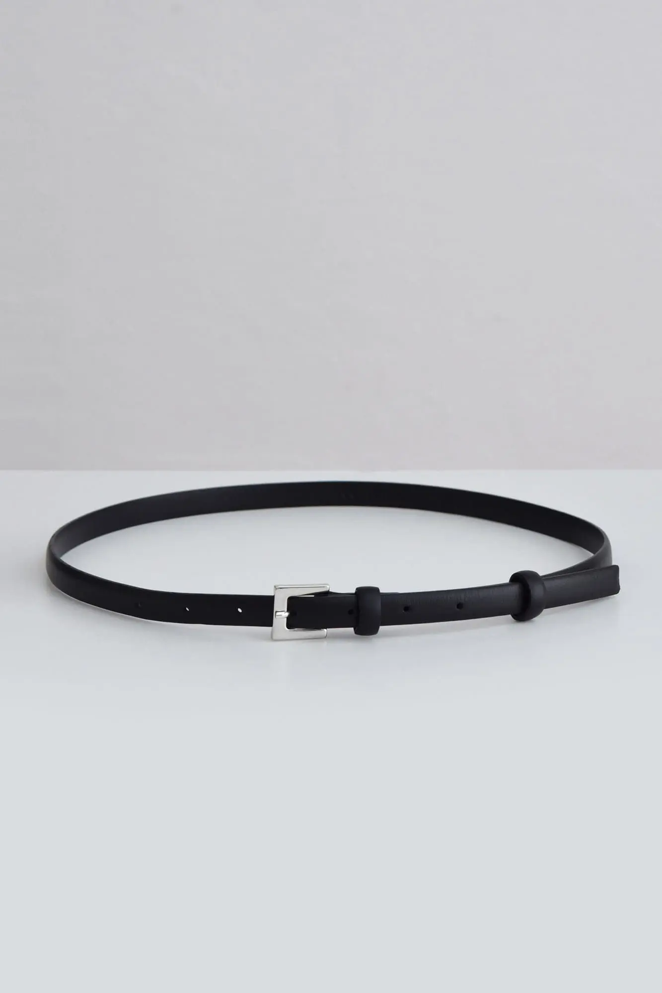 Pasek damski skórzany czarny ze srebrną klamrą | WILLY BLACK SILVER