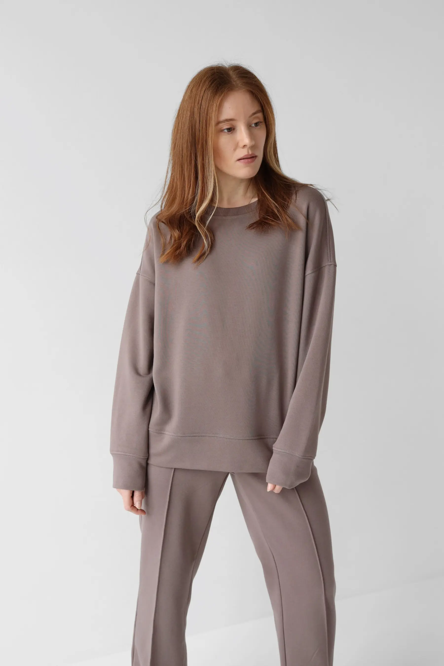 Damska bawełniana bluza dresowa o oversizowym kroju | EMILIE