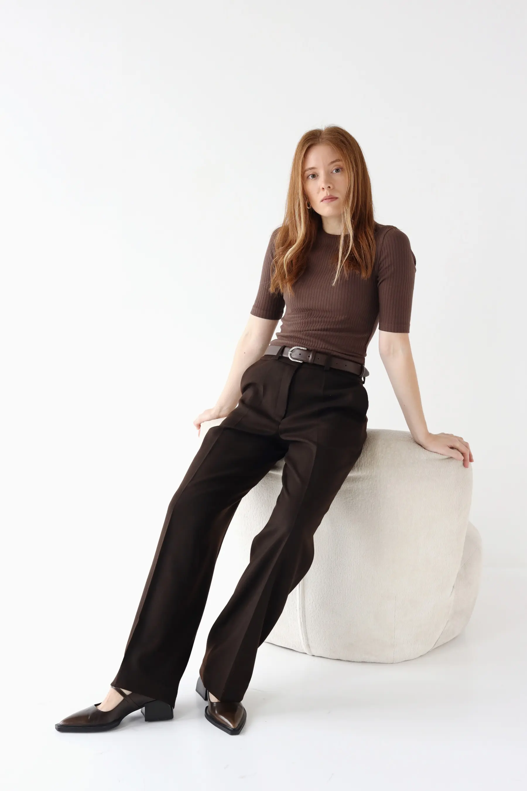 Spodnie damskie z wełny z prostymi nogawkami | GRACE