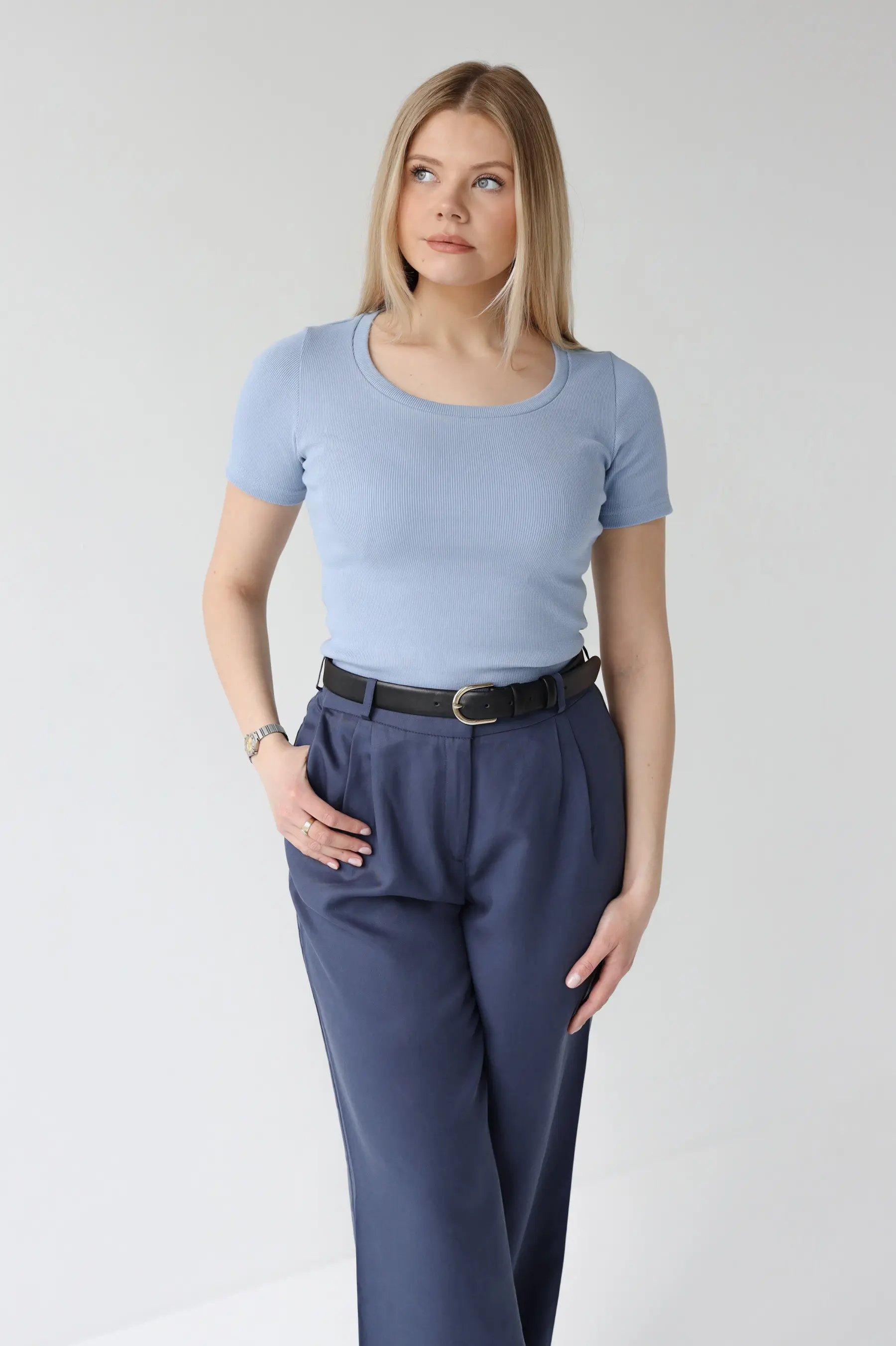 T-shirt z okrągłym dekoltem z dzianiny prążkowanej | ELLEN