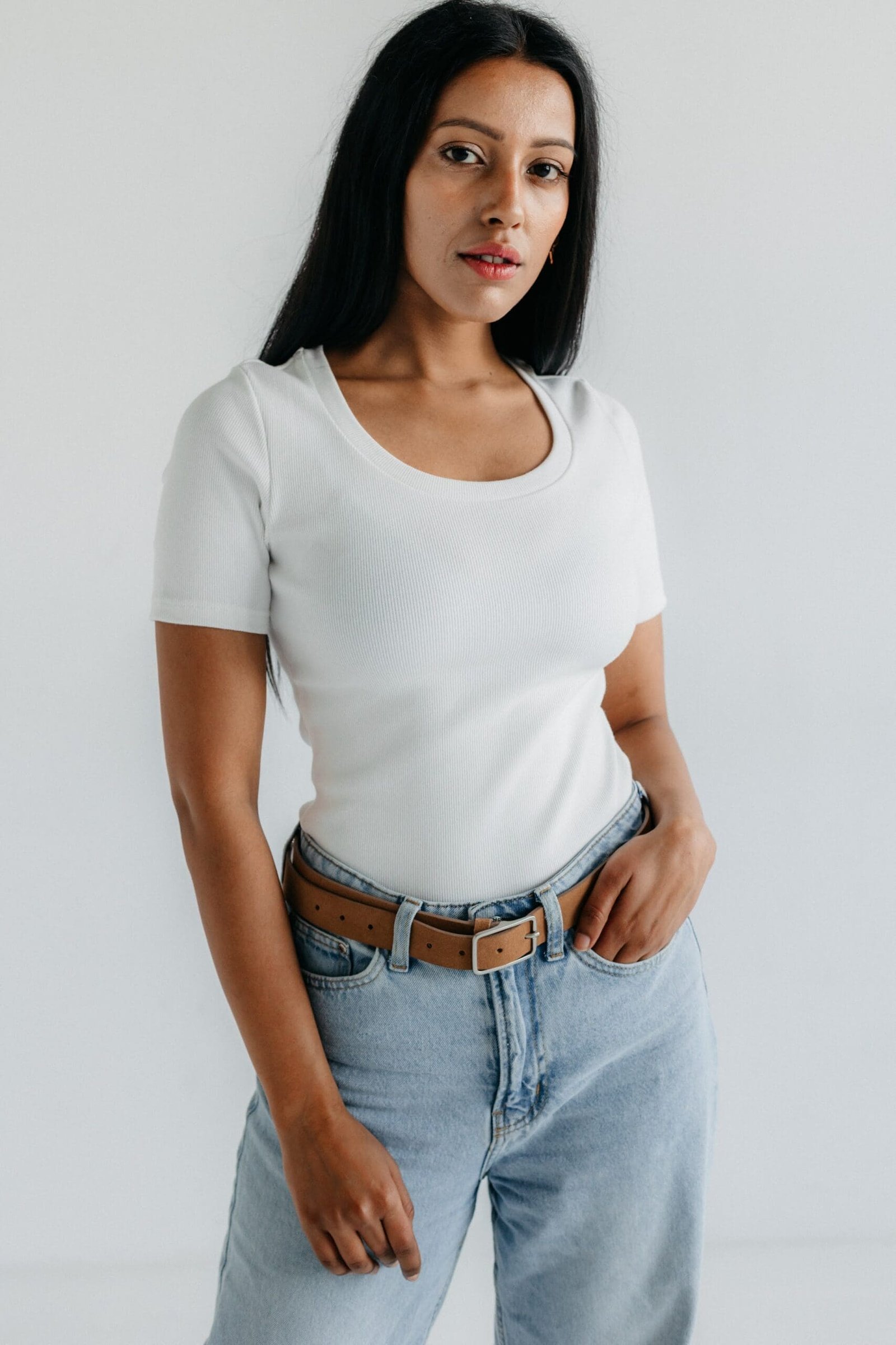 T-shirt z okrągłym dekoltem z dzianiny prążkowanej | ELLEN