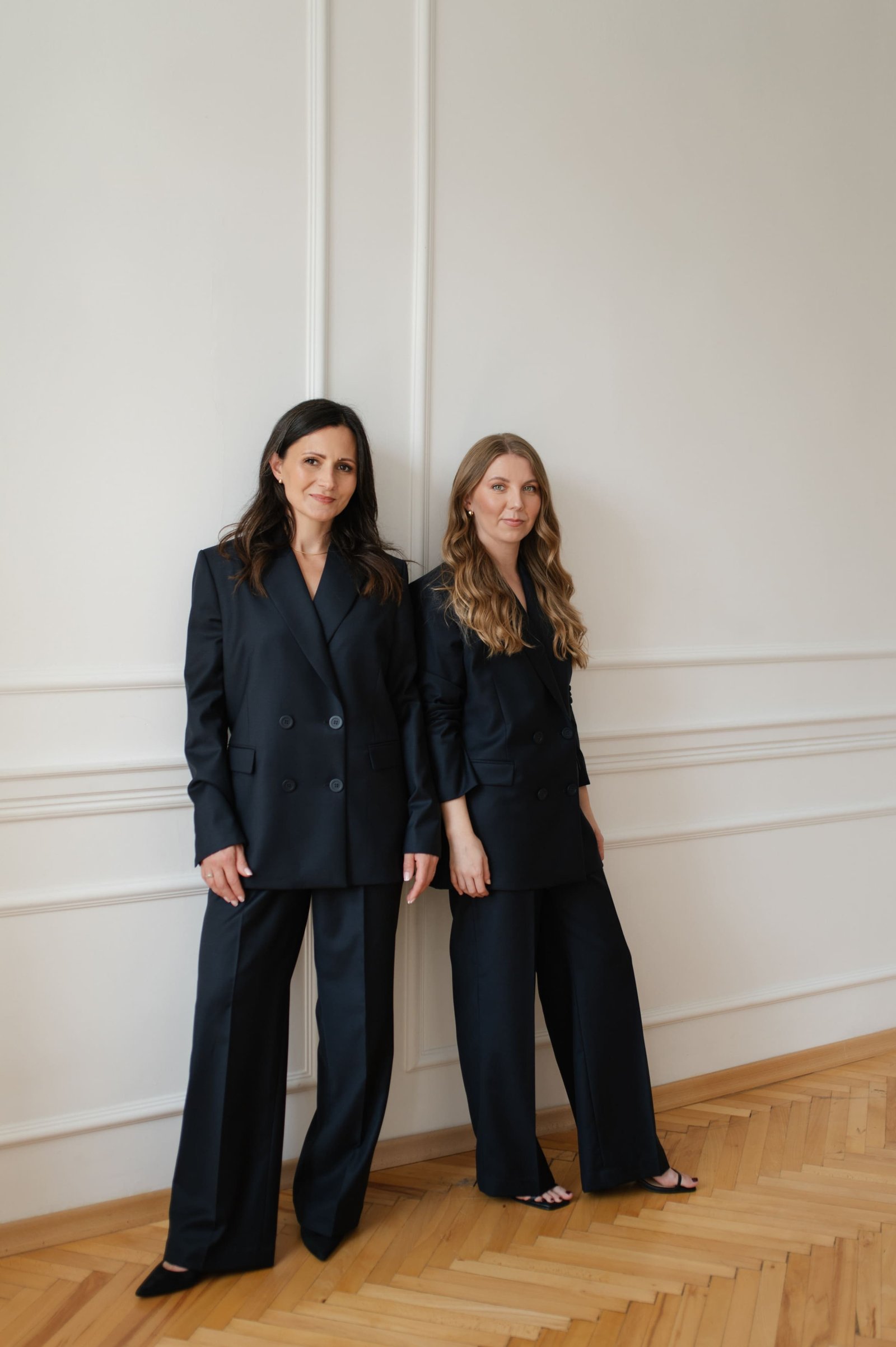 Klasyczna marynarka dwurzędowa z wełny | ANNELLE - S, midnight navy