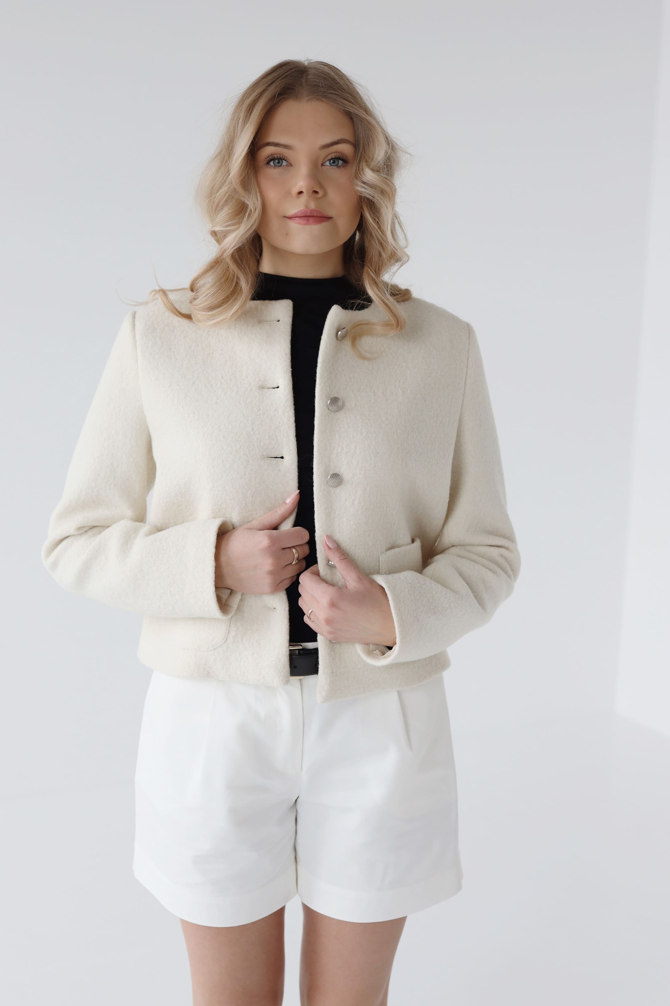 Krótki żakiet z wełny | COCO WOOL